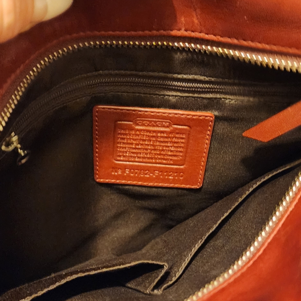 Coach purse - Picture 4 of 5